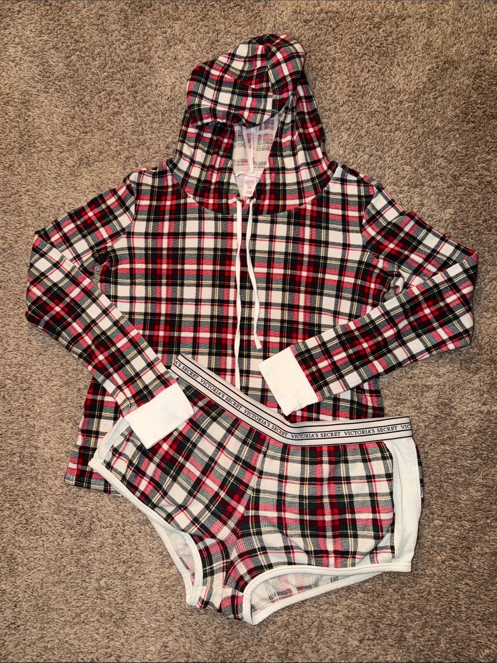 VTG Victoria's Secret 2017 Holiday Plaid Cropped Hoodie & Shorts Set S